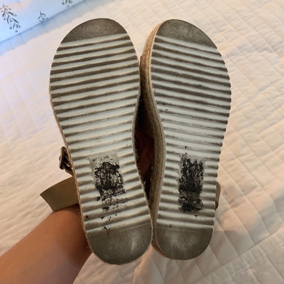 Soda | Tan Sandal - Picture 4 of 4